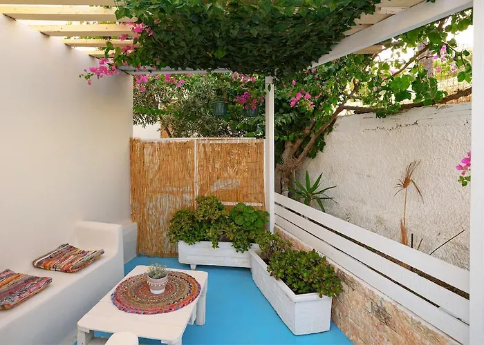 Helena Santorini- Private Plunge Pool & Bbq Hébergement de vacances *