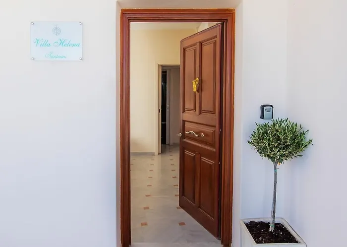 Hébergement de vacances Helena Santorini- Private Plunge Pool & Bbq *