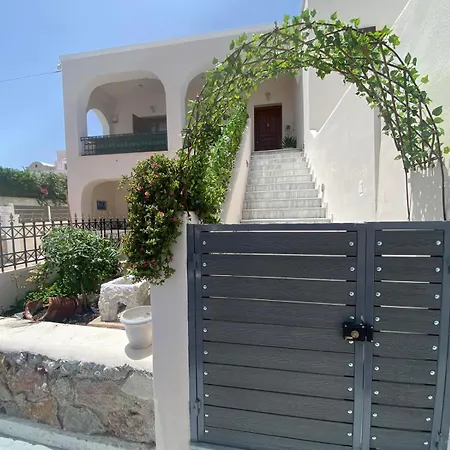 Helena Santorini- Private Plunge Pool & Bbq Дом отдыха