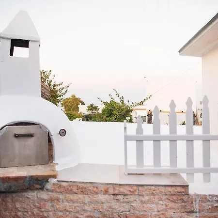 Дом отдыха Helena Santorini- Private Plunge Pool & Bbq *