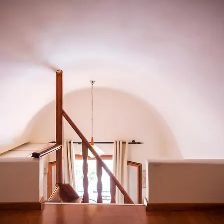 Helena Santorini- Private Plunge Pool & Bbq