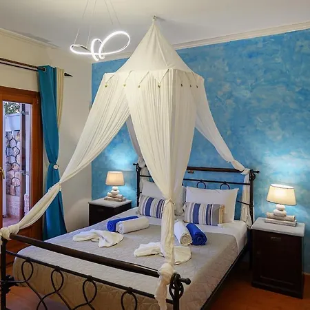 Helena Santorini- Private Plunge Pool & Bbq Tatil Evi *