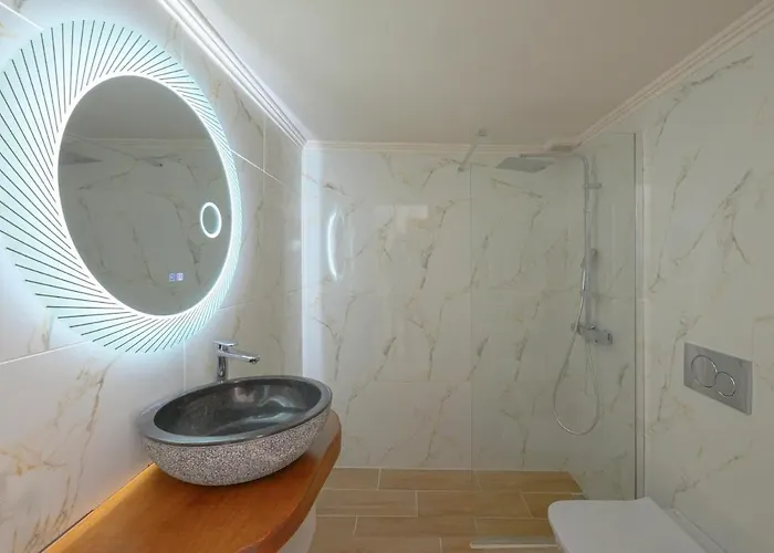 Helena Santorini- Private Plunge Pool & Bbq Tatil Evi *