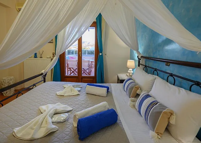 Helena Santorini- Private Plunge Pool & Bbq *