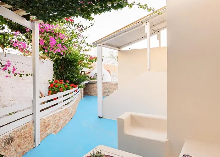 Helena Santorini- Private Plunge Pool & Bbq ميساريا